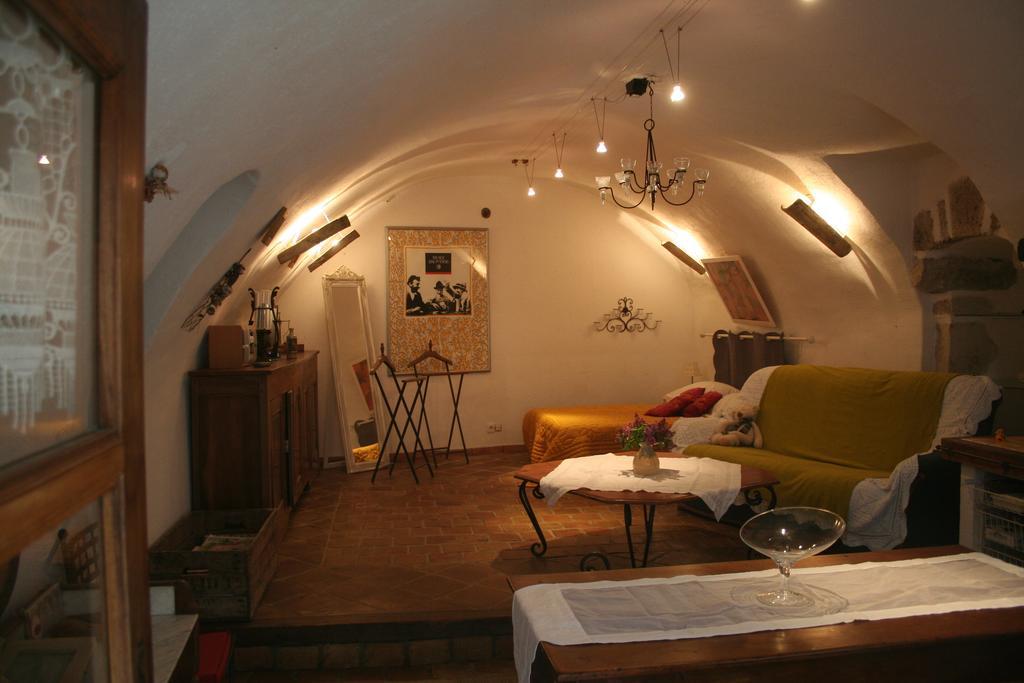 Chambre D'Hotes La Romarine Barnave 객실 사진